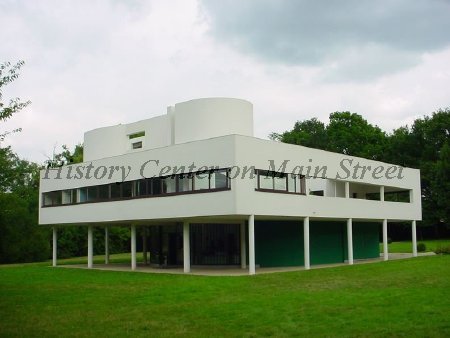 The Villa Savoye in Poissy by Le Corbusier (192831)