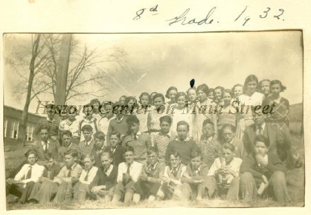 Mansfield Junior High School 1932 - 8th Grade